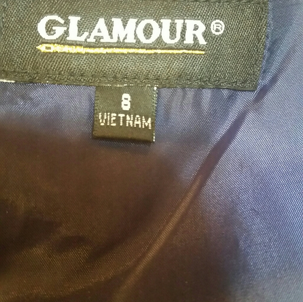 Glamour - Picture 12 of 14